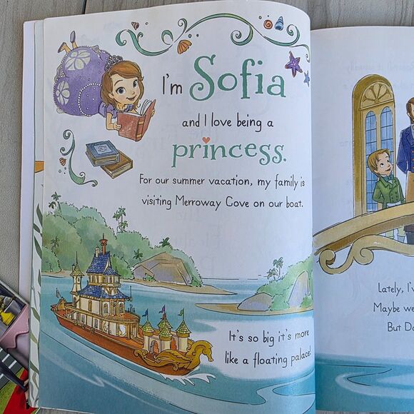 Sophia the First Floating Palace, The Royal Games & Sofia Makes a Friend-3 Books - Picture 7 of 16